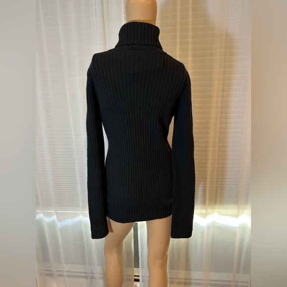 Saint Laurent Ribbed Virgin Wool Turtleneck - Picture 8 of 13